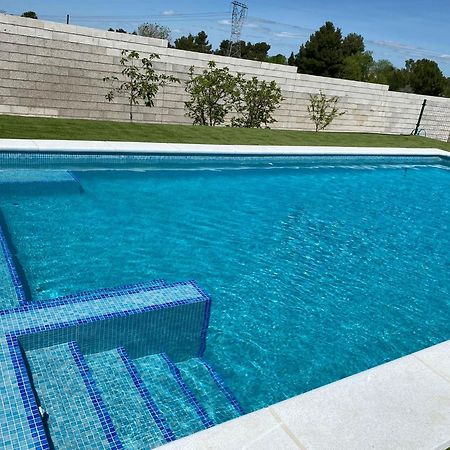 Casa Con Piscina, Villa Alarilla Fuentiduena de Tajo Exteriör bild