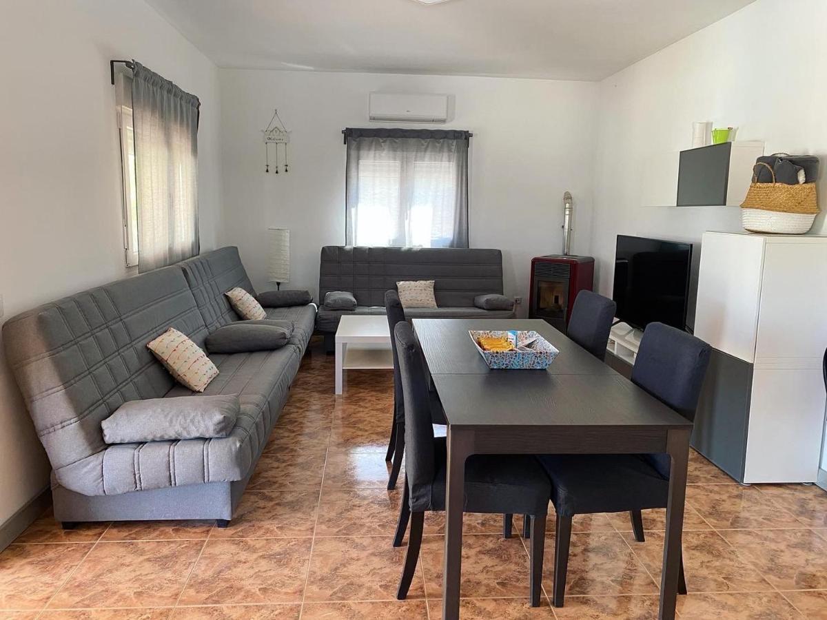 Casa Con Piscina, Villa Alarilla Fuentiduena de Tajo Exteriör bild