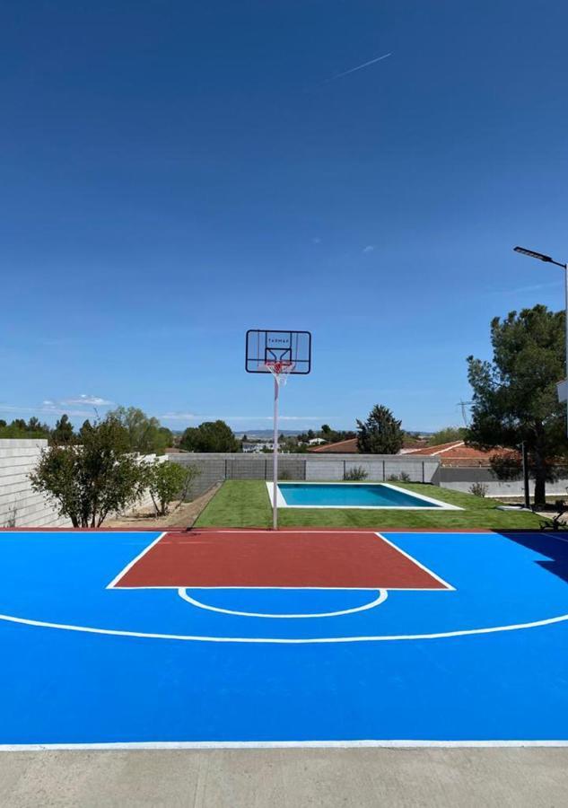 Casa Con Piscina, Villa Alarilla Fuentiduena de Tajo Exteriör bild