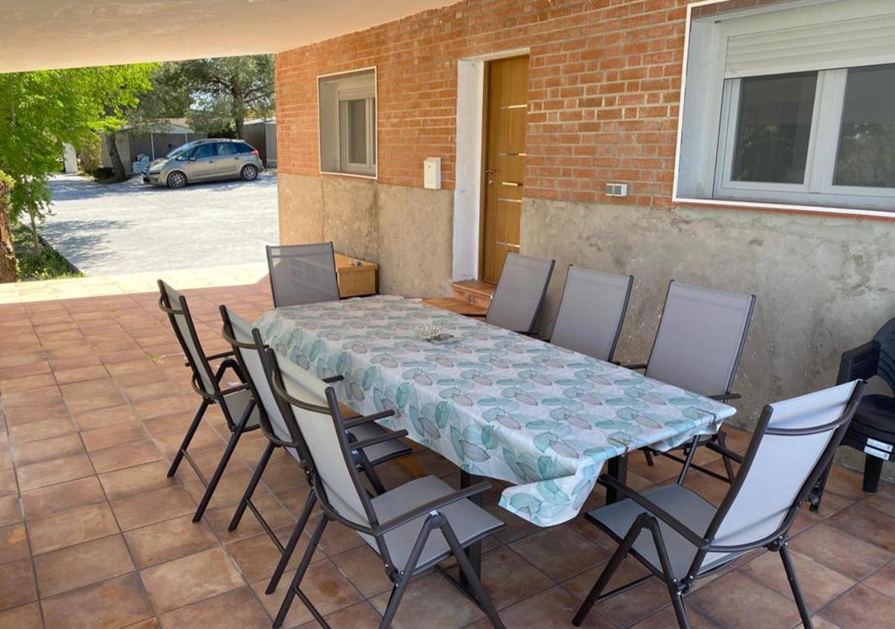 Casa Con Piscina, Villa Alarilla Fuentiduena de Tajo Exteriör bild