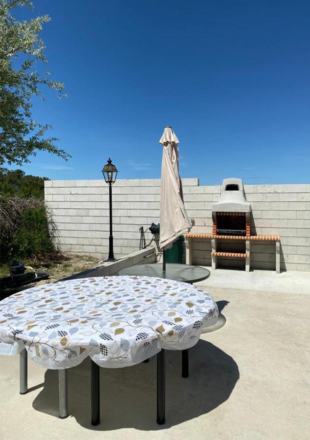 Casa Con Piscina, Villa Alarilla Fuentiduena de Tajo Exteriör bild